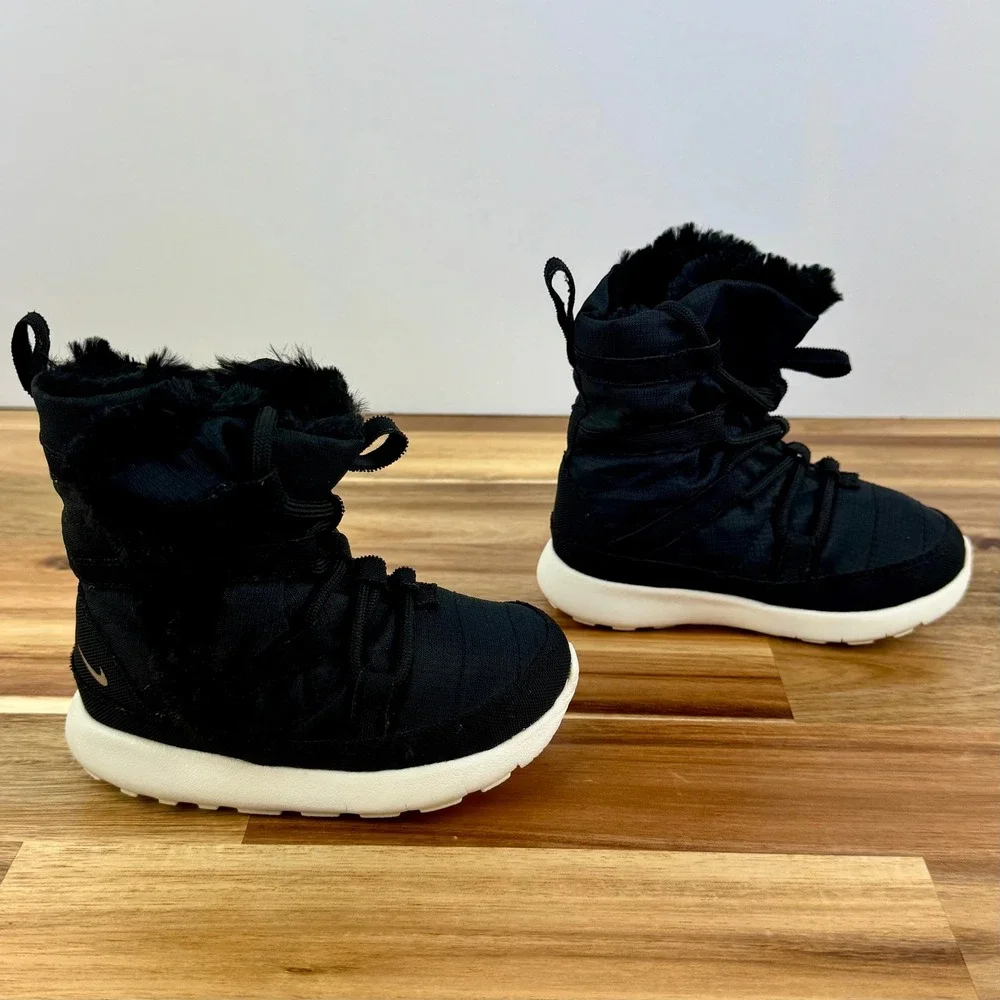 Nike Winter Boots Faux Fur Trim Pull On‎ Black Toddler Size 6C